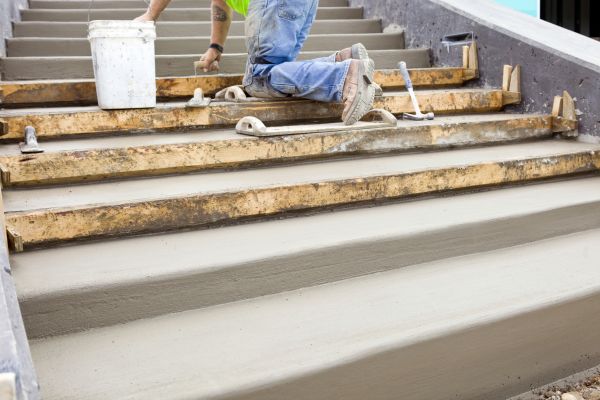 Concrete Steps Pouring in Manteca