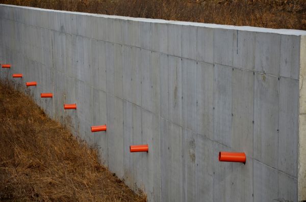 Concrete Wall Installation in Manteca